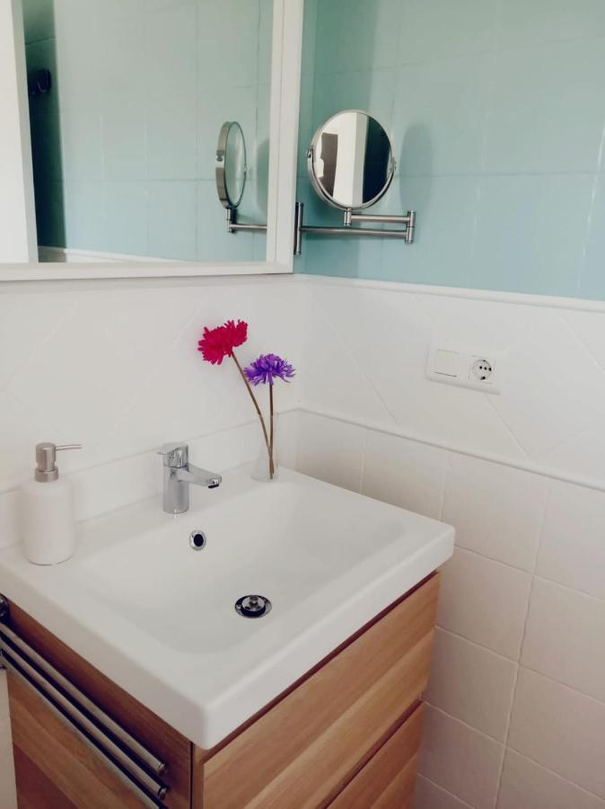 Precioso Apartamento Recien Reformado En Nerja Luaran gambar