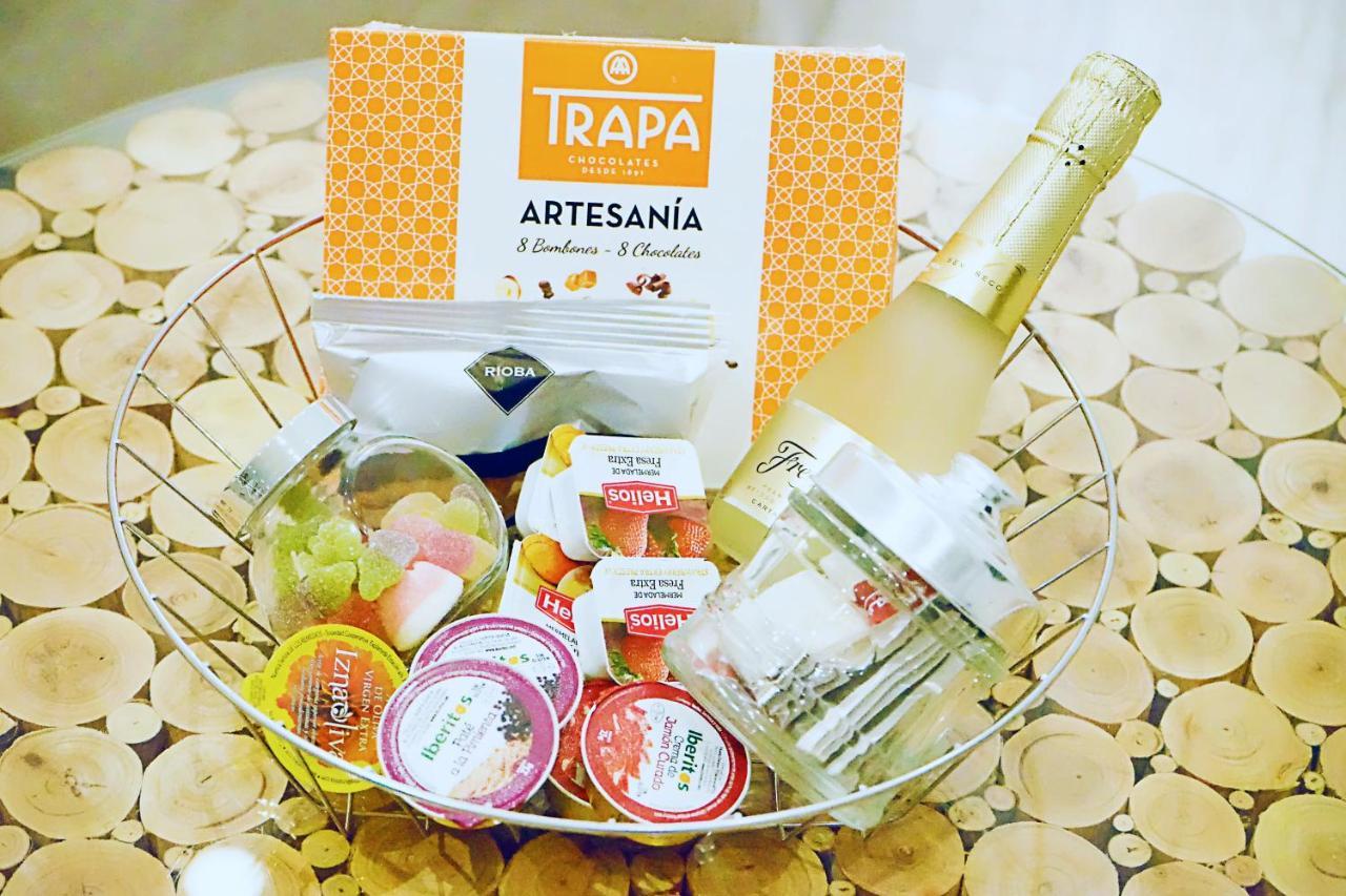 Precioso Apartamento Recien Reformado En Nerja Luaran gambar